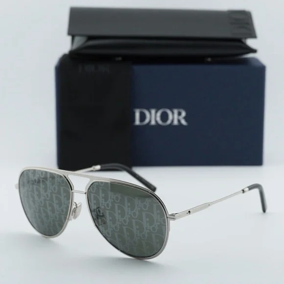 New Dior DIORESSENTIAL A2U F0A8 Silver Monogram Lens Aviator Sunglasses - Picture 9 of 9